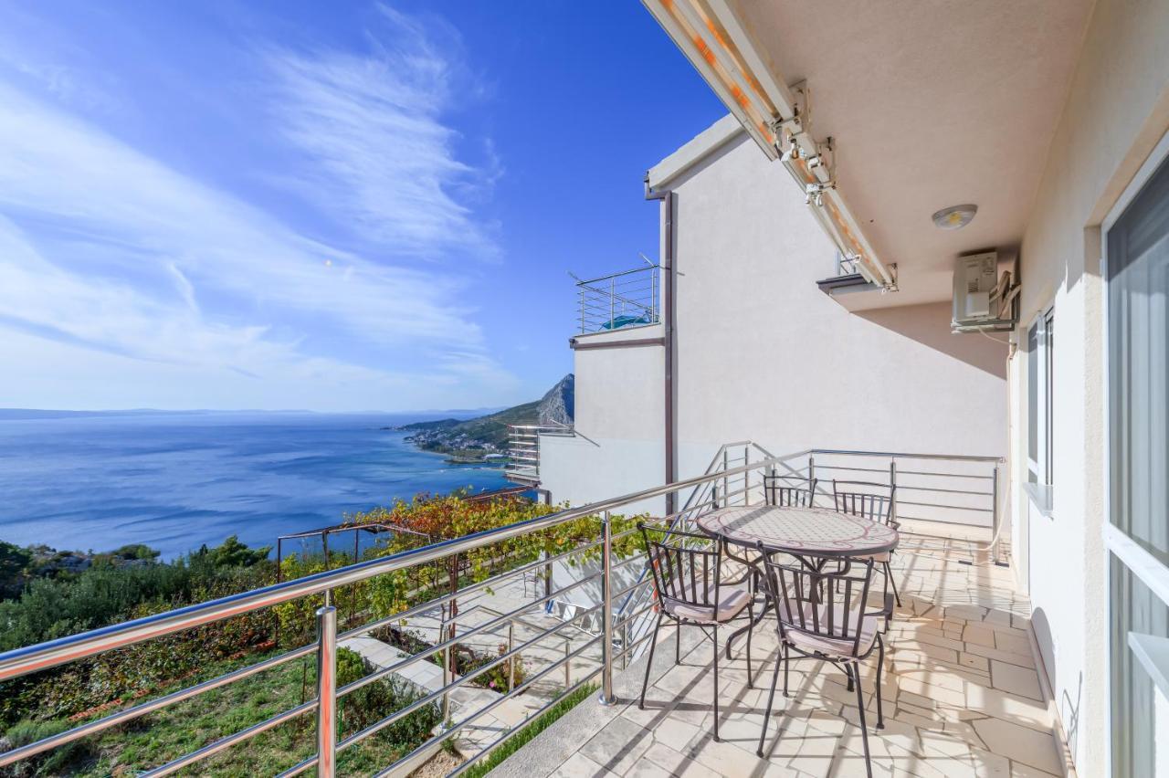 Tice Pikolo Apartments Omis מראה חיצוני תמונה