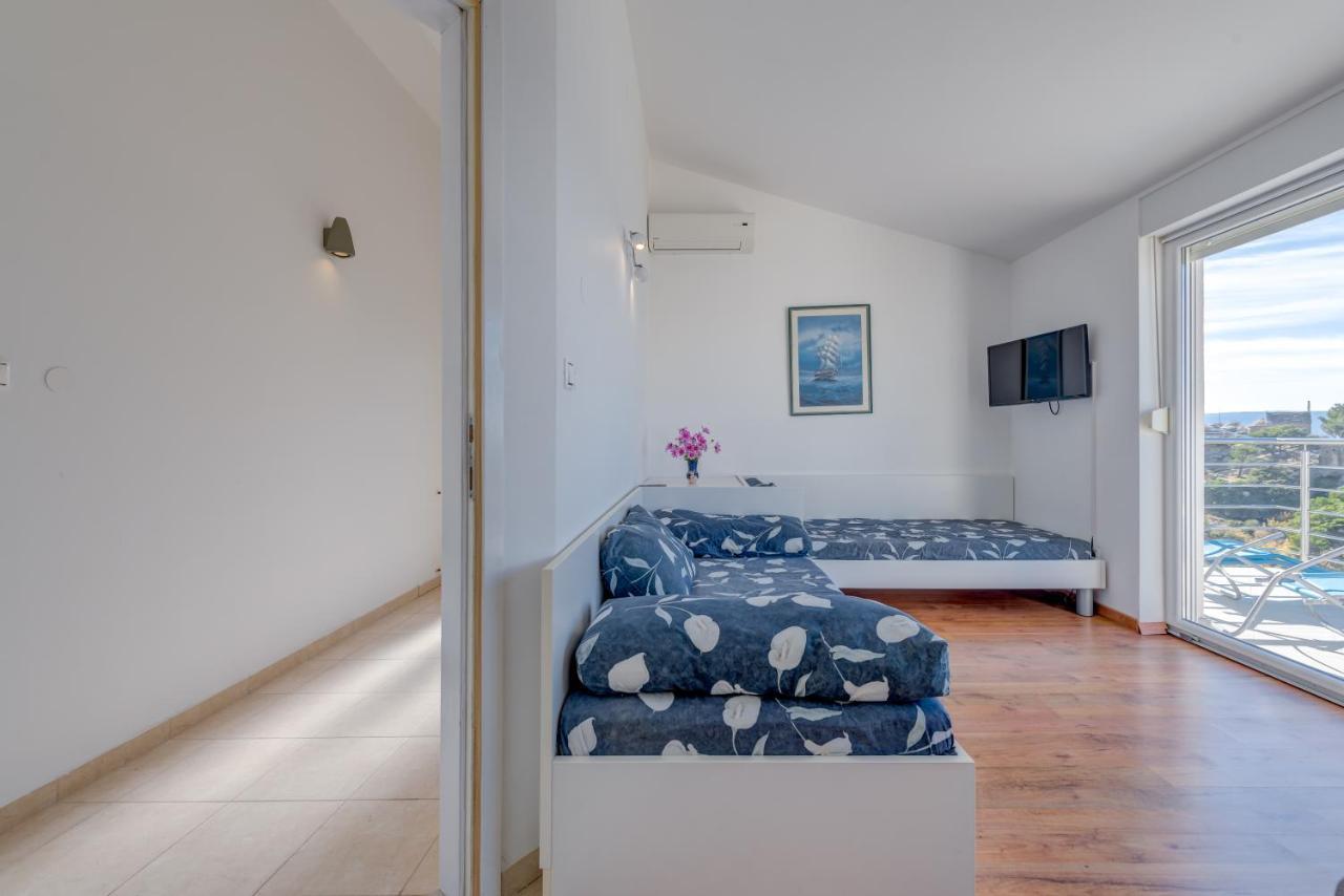 Tice Pikolo Apartments Omis מראה חיצוני תמונה