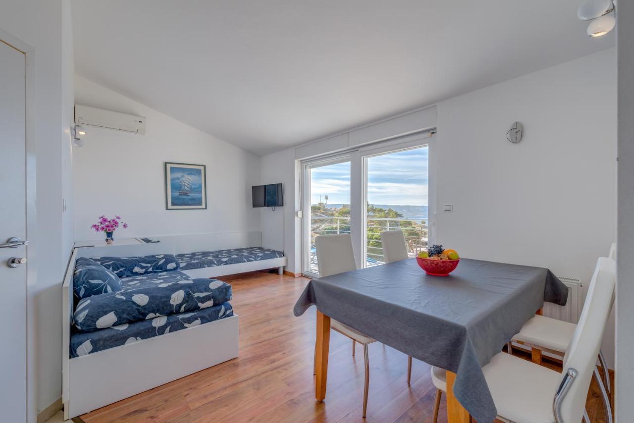 Tice Pikolo Apartments Omis מראה חיצוני תמונה
