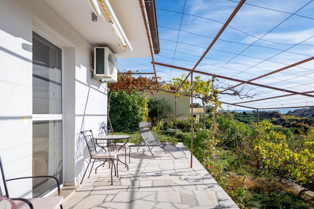Tice Pikolo Apartments Omis מראה חיצוני תמונה